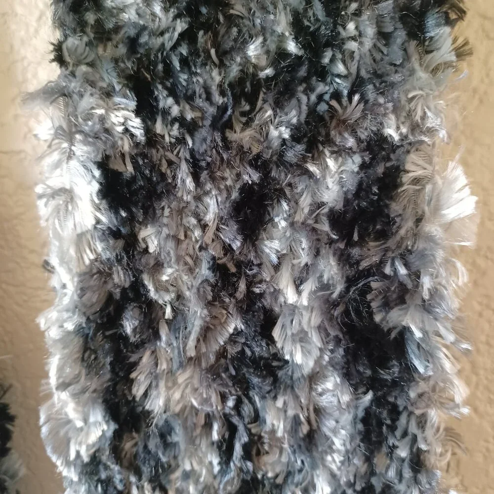 3/$25 SALE Croft & Barrow Long Chenille Scarf Fringe Black White Silver, 75